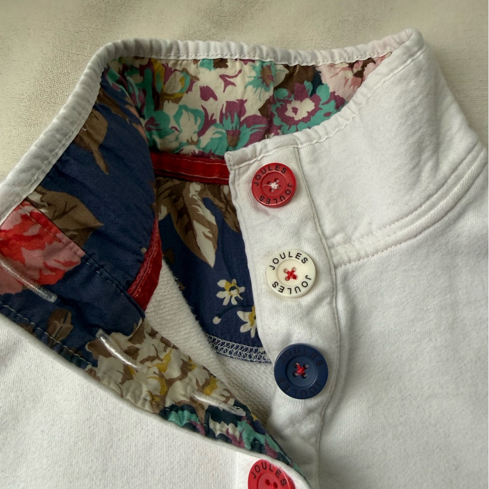 Joules White Sweatshirt with Floral Accents - Picture 4 of 10